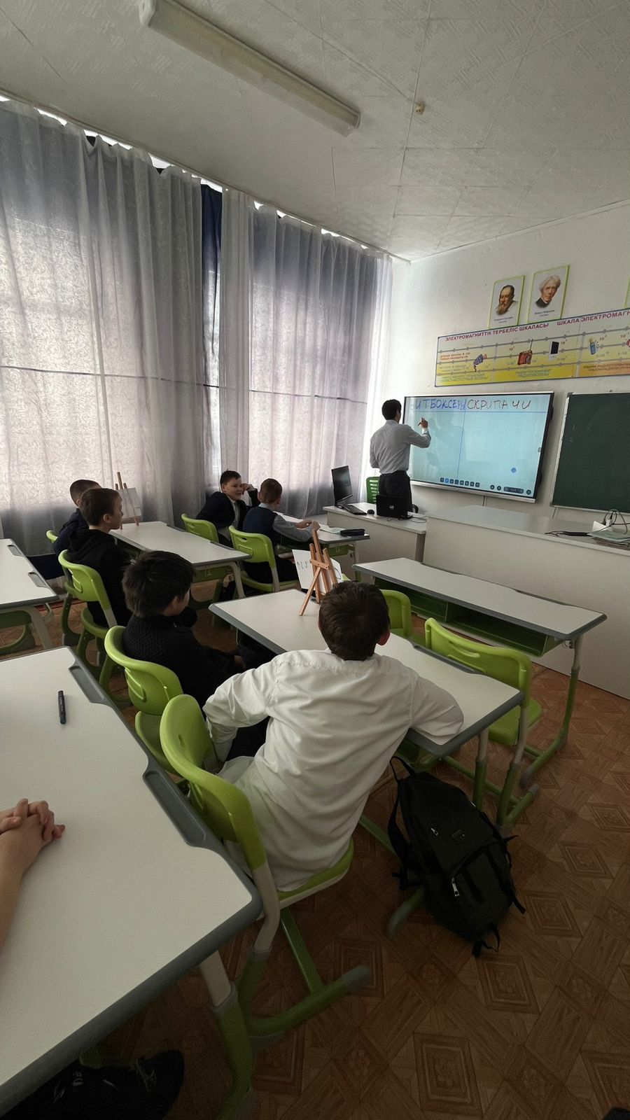 02418681 a7ca 40af ba18 63537e1c477f