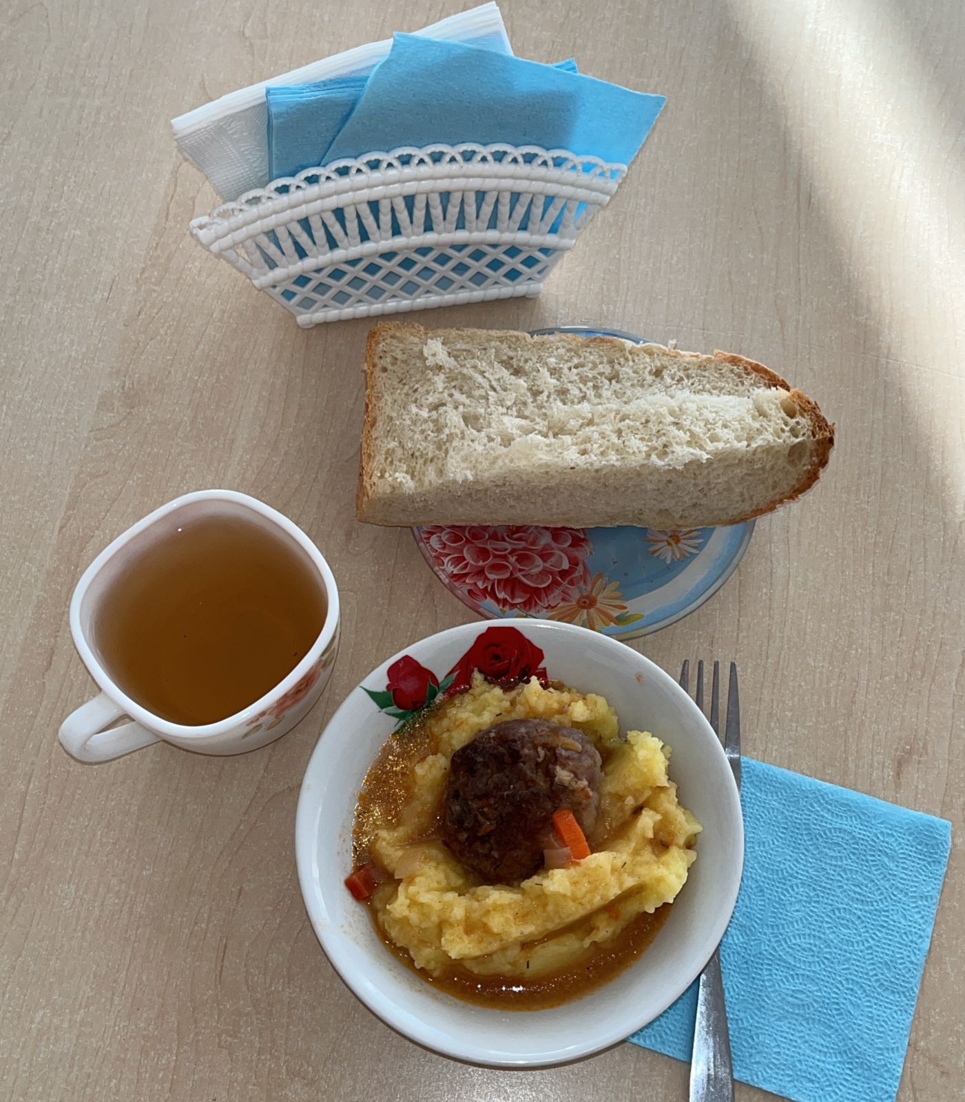 b3e28a3e 3d1a 4d14 b2d2 bc8ec01eecd1